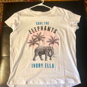 🐘Small Ivory Ella White Tee🐘